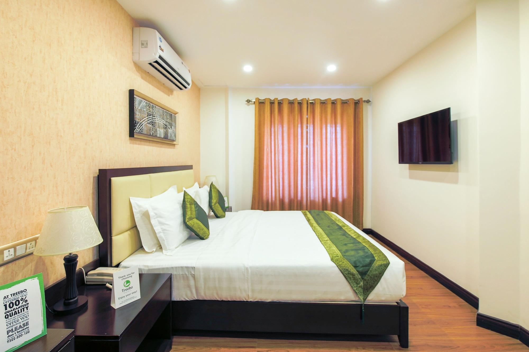 Treebo Trend Adrak Hotel Thiruvananthapuram Eksteriør billede