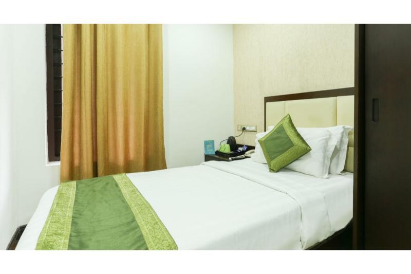 Treebo Trend Adrak Hotel Thiruvananthapuram Eksteriør billede