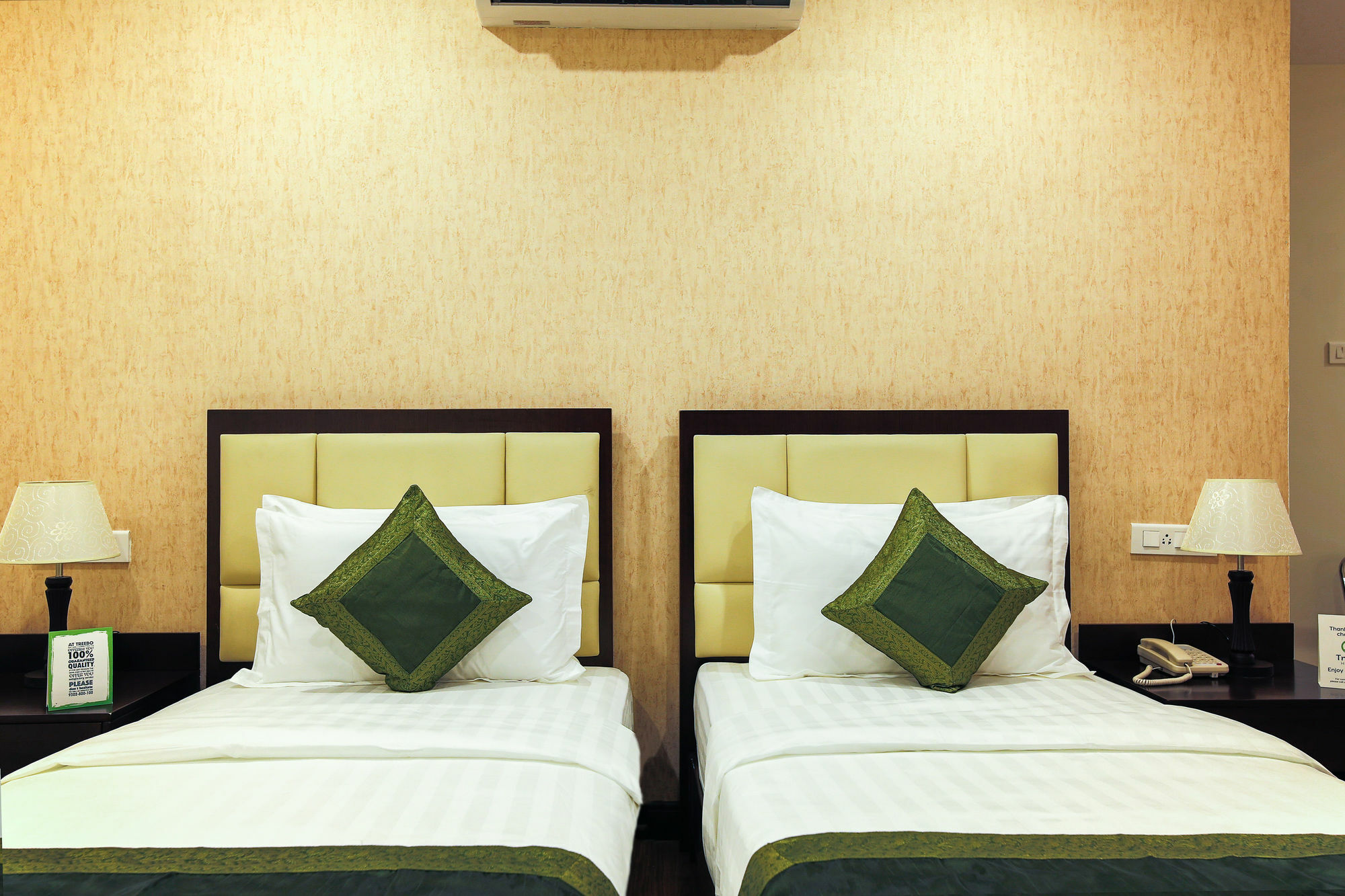 Treebo Trend Adrak Hotel Thiruvananthapuram Eksteriør billede